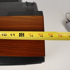 1992 Hitachi CT1394W 13″ CRT TV Wood Grain Retro Gaming w/ 2 Remotes