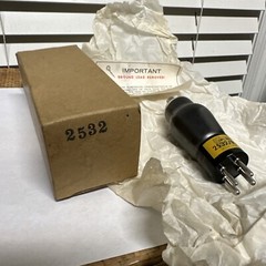 Vintage BECKMAN INSTRUMENTS 2532/932 Tube, with Insert, NOS