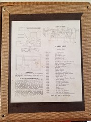 1938-40 Detrola Pee Wee Portable Radio RARE ART DECO Tweed Wrap Suitcase Style