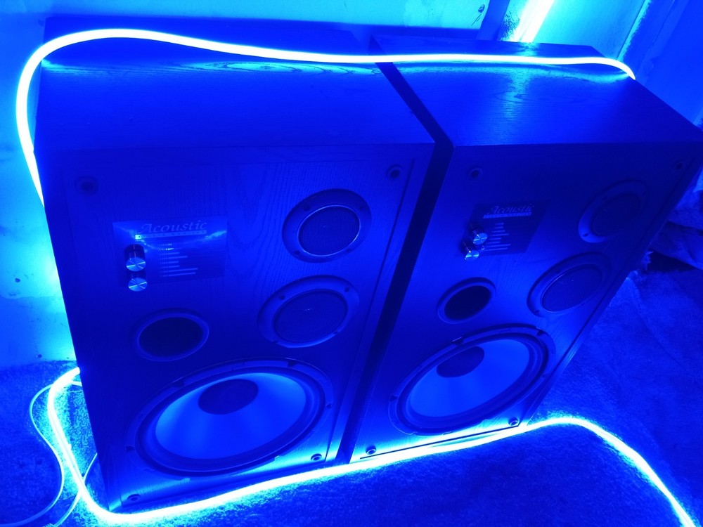 VINTAGE 90S 3 WAY STUDIO MONITOR SPEAKERS 12 INCH 125 WATTS EACH 8 OHM