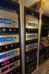 McIntosh MC-2300 Power Amplifier (300 wpc / 600 watts mono) – Grateful Dead