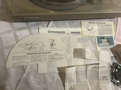Pioneer PL-516 Turntable w/ Original Dust Cover-Vintage, Great Condition