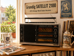 GRUNDIG SATELLIT 2100 🌈RaRe🌈 Vintage Radio World Band Receiver