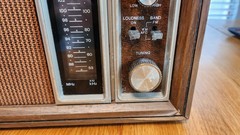 Vintage SONY TFM 9450W 11 Transistors 2 Band Radio Powers On – READ DESCRIPTION