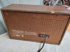 Vintage Sony Fidelity Sound AM/FM Radio Model ICF-9650W TESTED WORKS GREAT