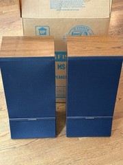 Vintage Fisher Speakers MS-710 Pair Faux Woodgrain RCA Connectors 19Hx9Wx7D