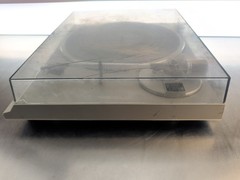 Technics direct drive auto-return turntable quartz SL-QD2 (Untested for parts)
