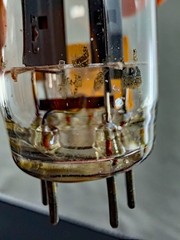 (2) Siemens Smooth Plate 12AX7 ECC83 Vacuum Tubes O Getters Test NOS on TV-7B/U