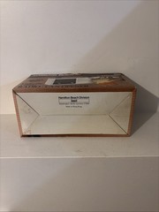 Vintage Hamilton Beach Scovill Model 400 Under Cabinet Radio / Can Opener NIB