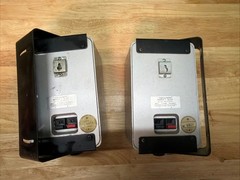 Vintage Realistic 40-2034A Minimus 7 Speakers Silver 40w 8 Ohm W/Wall Mounts