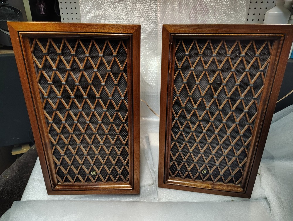 PIONEER CS-44 speakers, one pair