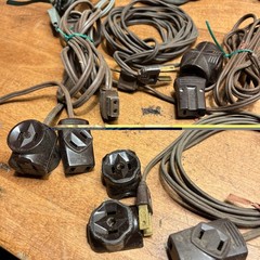 Vintage Electrical Cord Plug Lot Bakelite Lamp Appliance Wiring Untested