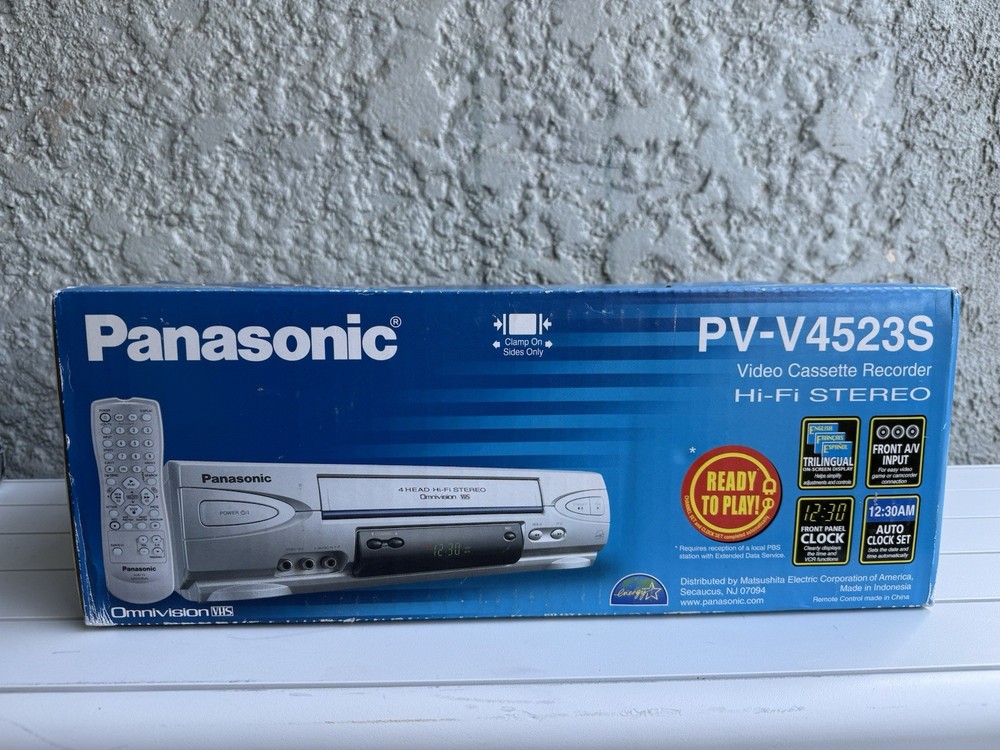 Panasonic PV-V4523S VCR OmniVision 4 Head Hi-Fi Stereo Silver New Sealed