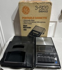 Vintage GE Portable Cassette Tape Recorder Model 3-5120 For Parts Repair