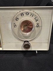 GE C-403C Vintage Tube Clock Radio White Mid-Century Estate