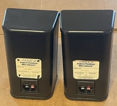 PAIR OF VINTAGE ADVENT MINI INDOOR/OUTDOOR SPEAKERS BLACK