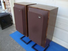 Awesome Vintage Micro Acoustics (MA) FRM-1 Floor Speakers – Reconditioned.