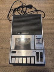 Vintage Ac/Dc Cassette Player Recorder Jcpenney Model 681-6534 Needs Repaired