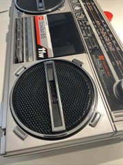 Toshiba BomBeat 85 RT-85S Vintage Boombox Japan Radio Works READ