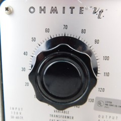 Vintage Ohmite VT4-F Variable Transformer 3.5 amp POWERS ON – NOT TESTED Clean