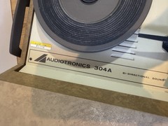 Audiotronics 304A Portable Record Turntable Player Vintage TESTED Working