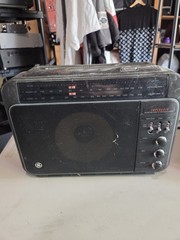 GE SUPERADIO STEREO AM/FM WORKS