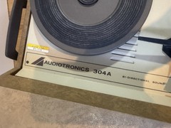 Audiotronics 304A Portable Record Turntable Player Vintage TESTED Working