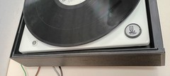 Garrard Model 62 Turntable Works Has many scratches