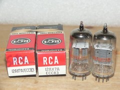 2 RCA 12AX7A Tubes (USA) TEST GOOD-pair #2