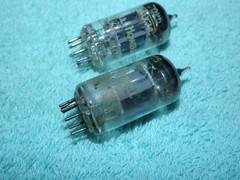 2 Bell & Howell MATCHED Pair 7025 12AX7 ECC83 Audio Tubes STRONG GREY PLATE 1966