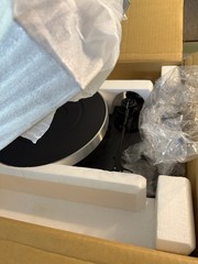 RARE Kyocera PL-601 Semi Automatic Turntable. This could Be NOS!