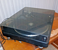 ADC 1600 DD DIRECT DRIVER PLAYER TURNTABLE – Tested – Works