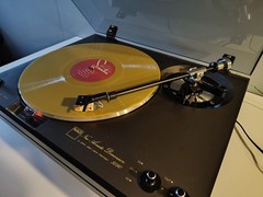 NAD 5080 Turntable part of the line with the legendary NAD 3020 Amplifier