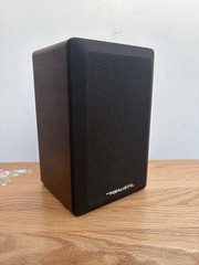 Realistic Minimus 7W Speaker 40-2039A Walnut Veneer Single