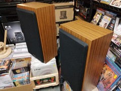 Pair Vintage Kenwood LSK-703 (3 ) way Speaker System 160 Watts. Great Condition