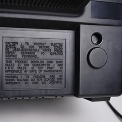 1992 Hitachi CT1394W 13″ CRT TV Wood Grain Retro Gaming w/ 2 Remotes