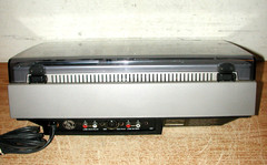 VINTAGE AIWA SOLID STATE STEREO CASSETTE DECK MODEL AD-1250 – POWERS ON – NICE!