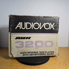 (Missing Knobs) AudioVox AVX 3200 Auto Reverse Tape Player AM FM Radio