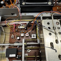 AKAI AA-1050 VINTAGE AM/FM STEREO RECEIVER – SERVICED – CLEANED – TESTED