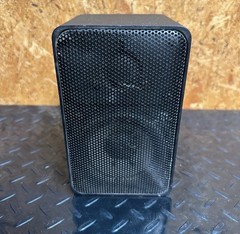 (1) Realistic Minimus-7 Bookshelf Speaker Radio Shack Cat 40-2030 Black Untested