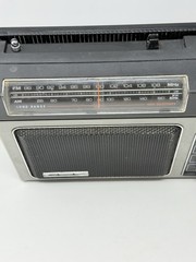 Vintage GE General Electric 7-2880B AM/FM Portable Radio Read Description
