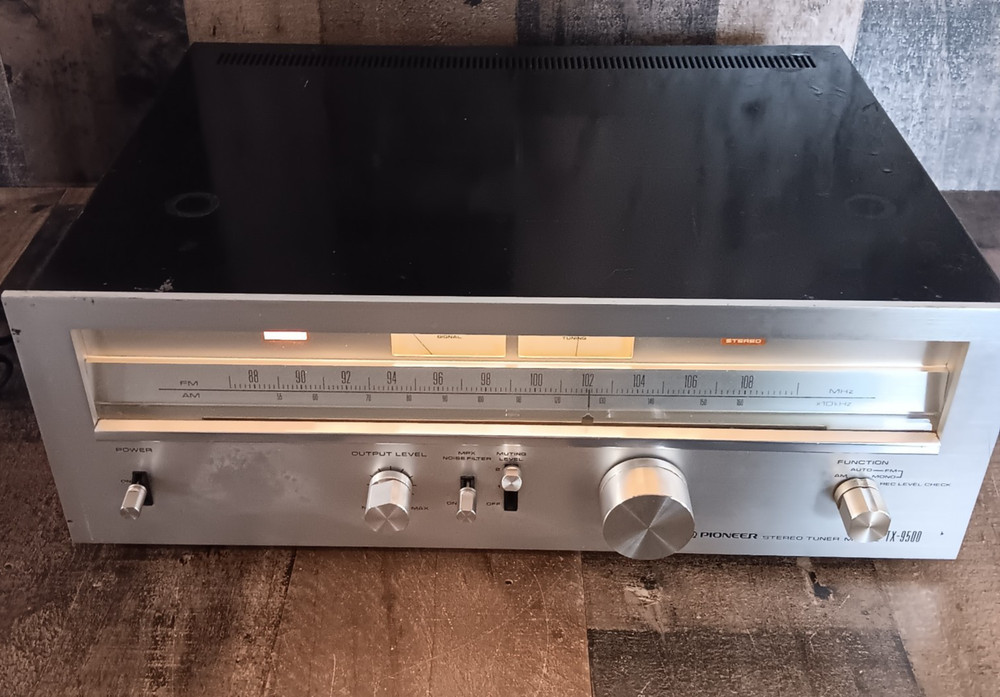 Vintage Pioneer TX-9500 AM/FM Stereo Tuner Tested Please Read