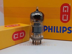 1x Philips PCC88 7DJ8 (6DJ8 equiv.) D-getter Pinched Waist – Heerlen 1957 – NOS