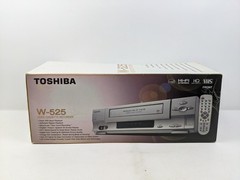 NEW Toshiba W-525 Super VHS 4 Head HiFi Stereo VCR VHS Player Open Box