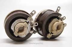 2 Ohmite Ceramic Potentiometers / Spec46916A-2 / 120 Ohm — KTB3