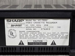 Sharp VC-785U VHS VCR Player HQ Plus Double Comb Filter Japan 1986 – TESTED –
