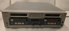 Sony EVO-9700 Video 8 / Hi8 Cassette Recorder PLEASE READ