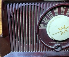 Vintage GENERAL ELECTRIC AM Radio Model C405 ( 1954?) *Needs Knob* TESTED~WORKS