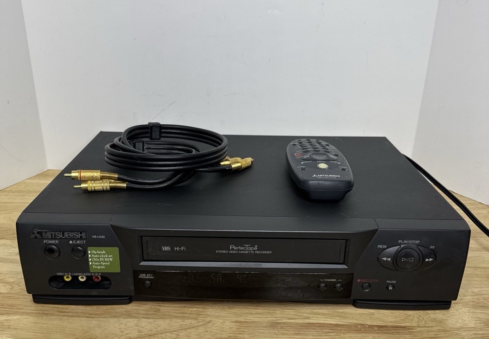 Mitsubishi HS-U130 4-Head Hi-Fi Stereo PerfecTape VHS VCR w/ OEM Remote – TESTED