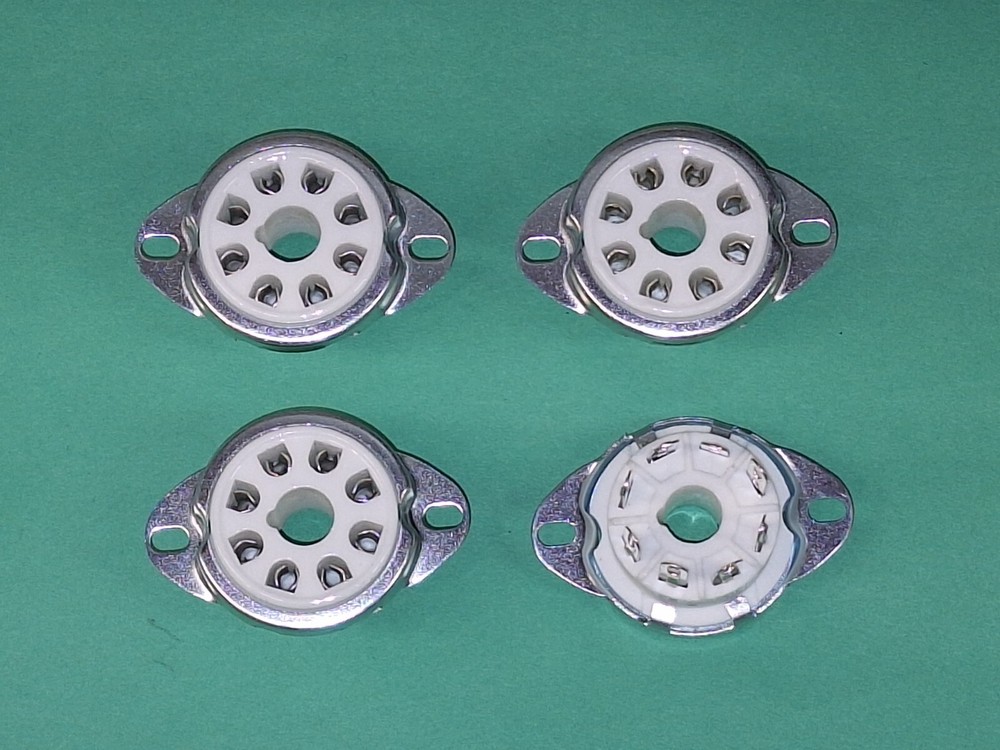 Tube Socket – Octal / 8 Pin – ceramic – lot of (4)